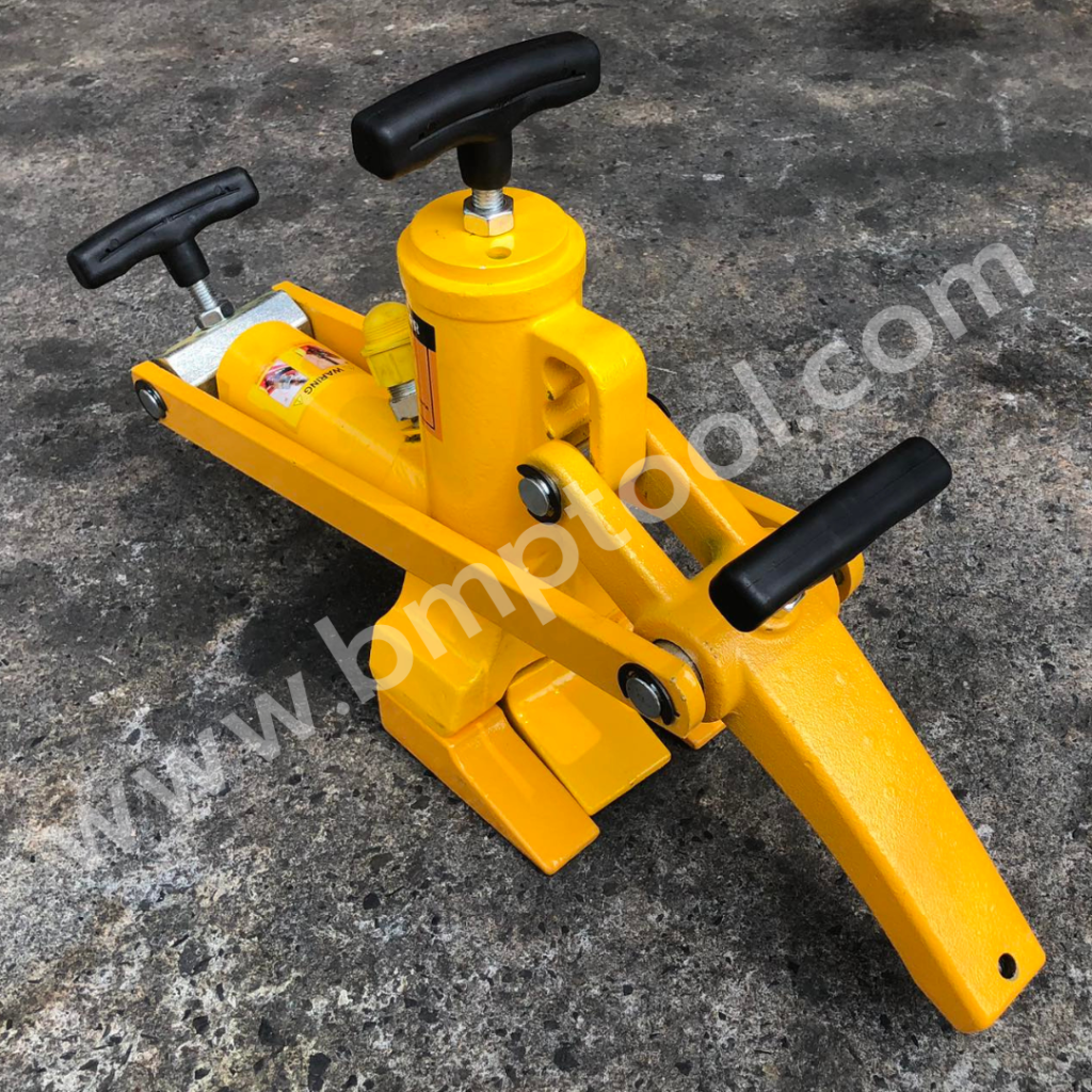 เครื่องกดหน้ายางใหญ่ รถบรรทุก